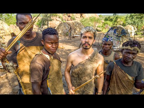 Los ÚLTIMOS CAZADORES REALES de Tanzania | Tribu Hadzabe